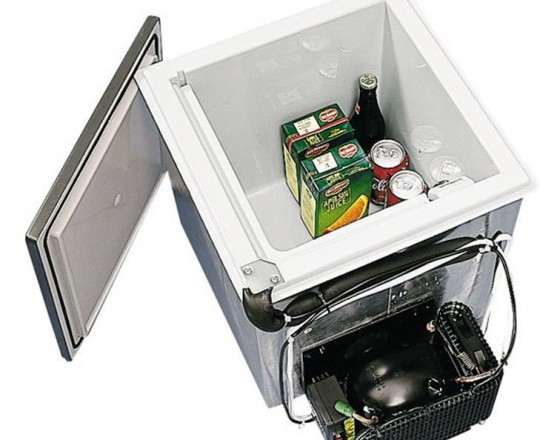 Автохолодильник компрессорный Indel B CRUISE 040/V
